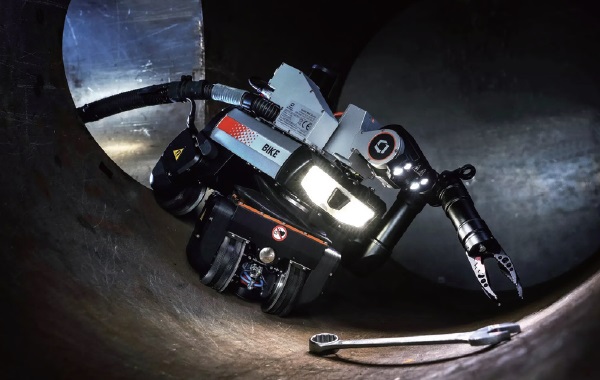 韋林磁吸附爬壁機(jī)器人檢測(cè)管道